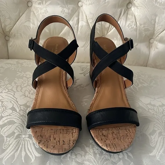 Brand New Hush Puppies Genuine Leather Black Cork Wedge Sandals Cross Strap
