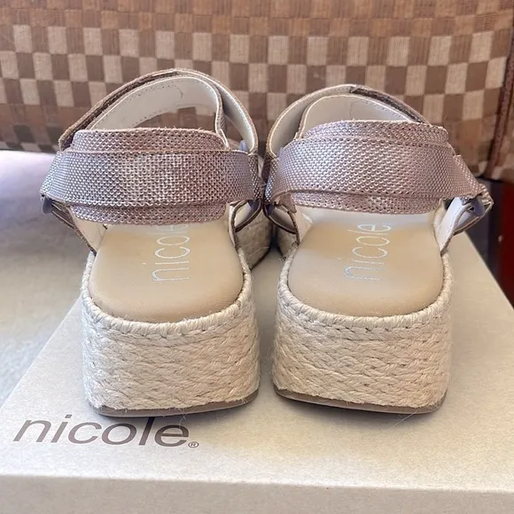 Brand New Nicole Genuine Leather Pathbreaker Espadrille Wedge Sandals Metallic