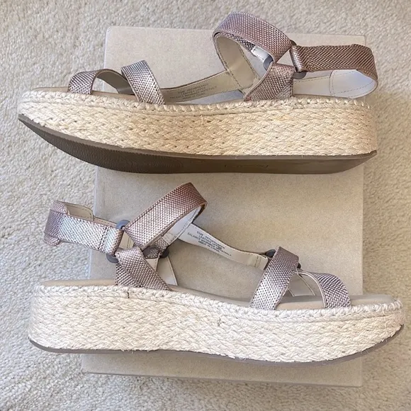 Brand New Nicole Genuine Leather Pathbreaker Espadrille Wedge Sandals Metallic