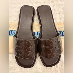 BRAND NEW! Tory Burch Patent Leather Double-T Sports Slide, Cocoa