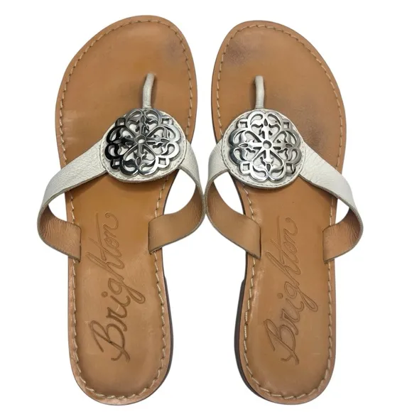 BRIGHTON Alice White Leather Sandals Silver Medallion Size 8.5