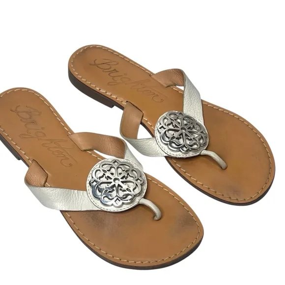 BRIGHTON Alice White Leather Sandals Silver Medallion Size 8.5