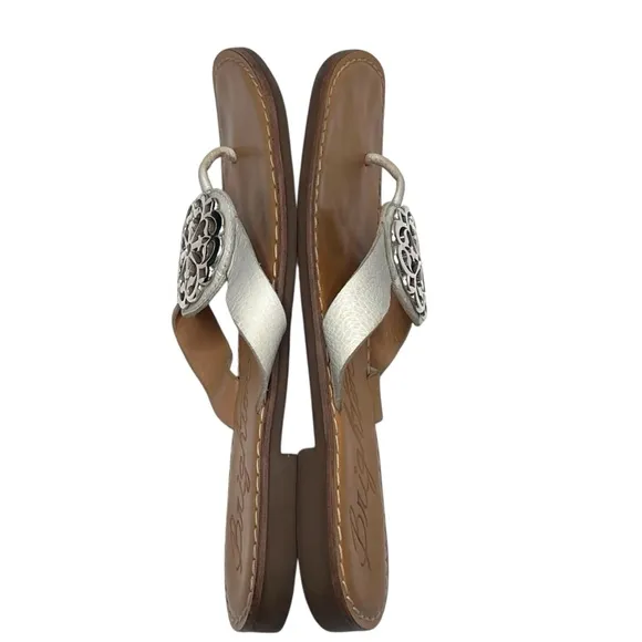 BRIGHTON Alice White Leather Sandals Silver Medallion Size 8.5
