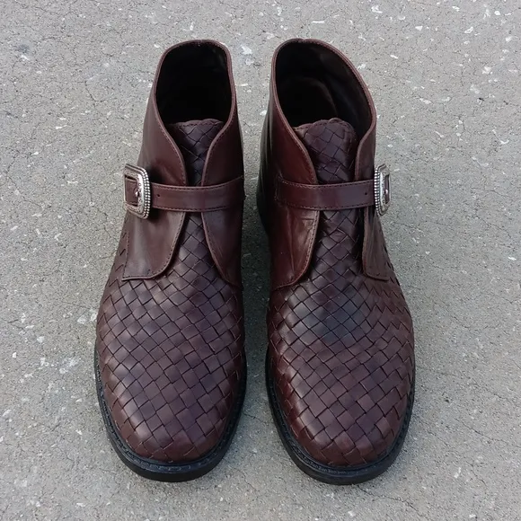 Brighton Ladies Vintage Brown Woven Leather Side Buckle Booties Boots