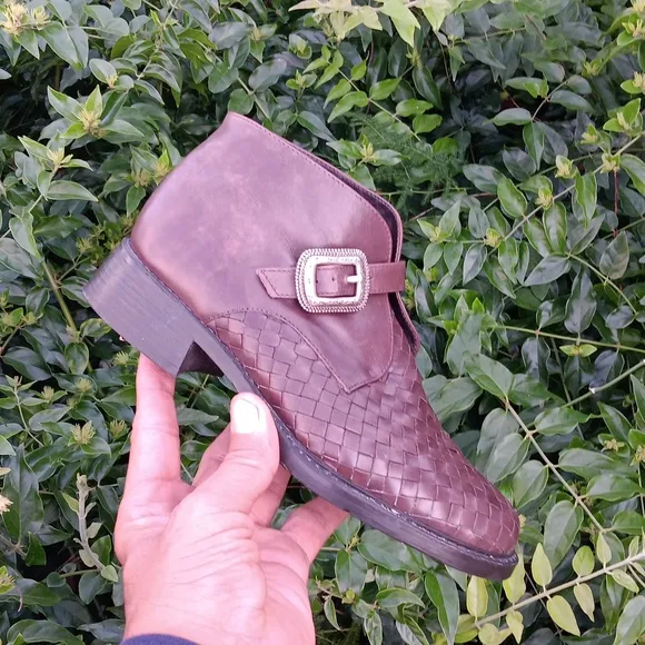 Brighton Ladies Vintage Brown Woven Leather Side Buckle Booties Boots