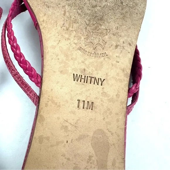 Brighton Whitny Sandals 11 Pink Leather Slip On Shoes Flip Flop Heart Medallion