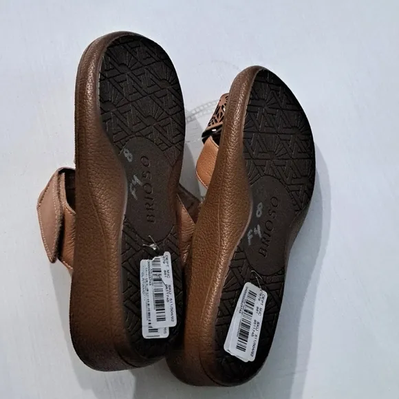 Brioso Jemm Leather Slip-On Wedge Sandals