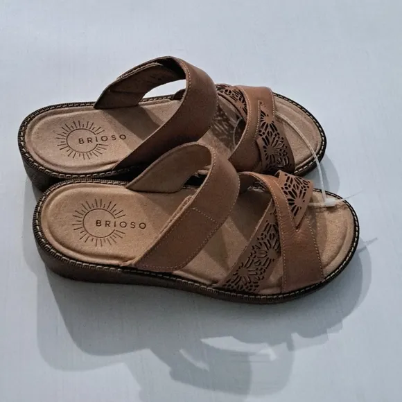 Brioso Jemm Leather Slip-On Wedge Sandals