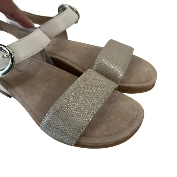 Brioso RANCHO Womens Cream/Metallic Sandals SZ 7.5M Leather Upper Buckle Closure