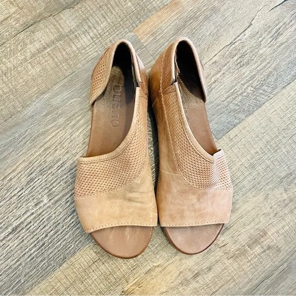 Bueno Tahiti Half d’Orsay Leather Sandals