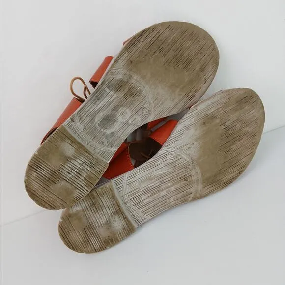 Bueno Yara SZ 40 9.5 Sandals Brick Red