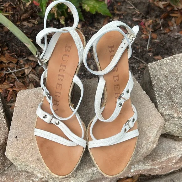 Burberry Nova Check Wedges