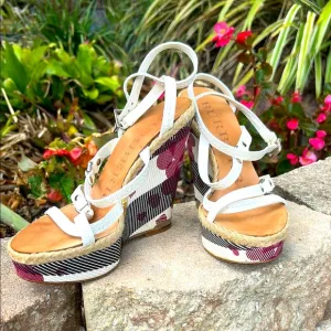 Burberry Nova Check Wedges