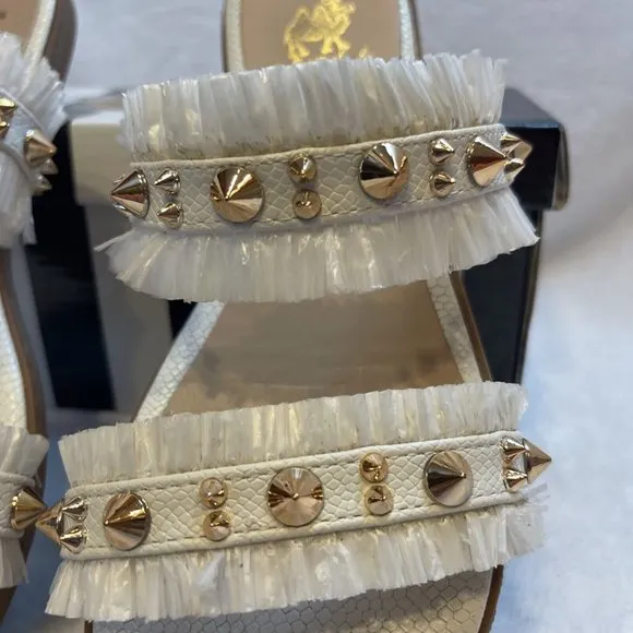 Camel Threads Women's Size 8 Blair Pearl Fridge Spike Sandal