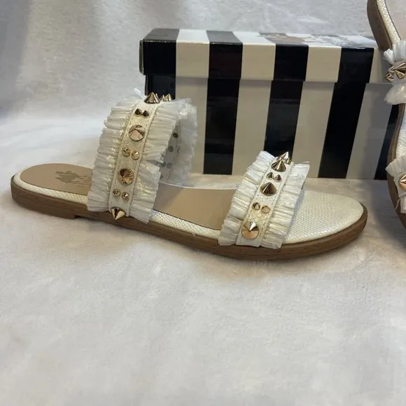 Camel Threads Women's Size 8 Blair Pearl Fridge Spike Sandal