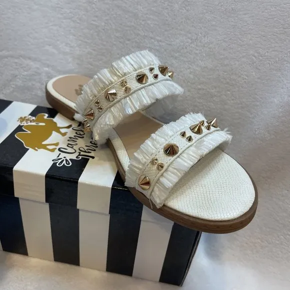 Camel Threads Women's Size 8 Blair Pearl Fridge Spike Sandal