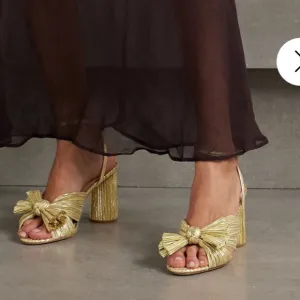 Camellia bow-embellished lamé sandals