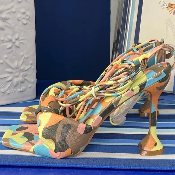 Cape Robbin multicolor camo square toe knotted strappy  high heel sandals sz 10