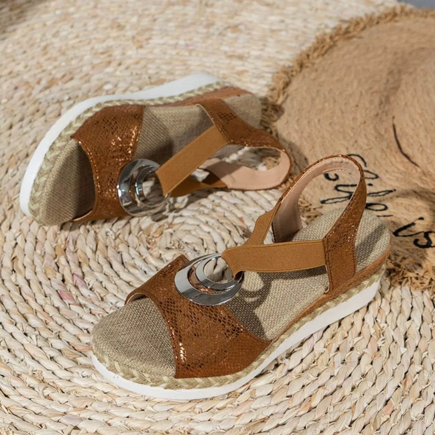 Carry | Elegant Comfort Orthopedic Sandals