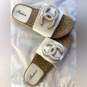 CC Fashion sandals