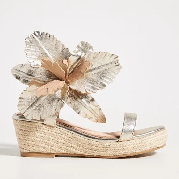Cecelia New York Girl’s Lily Gold Wedge Sandals Sz 3