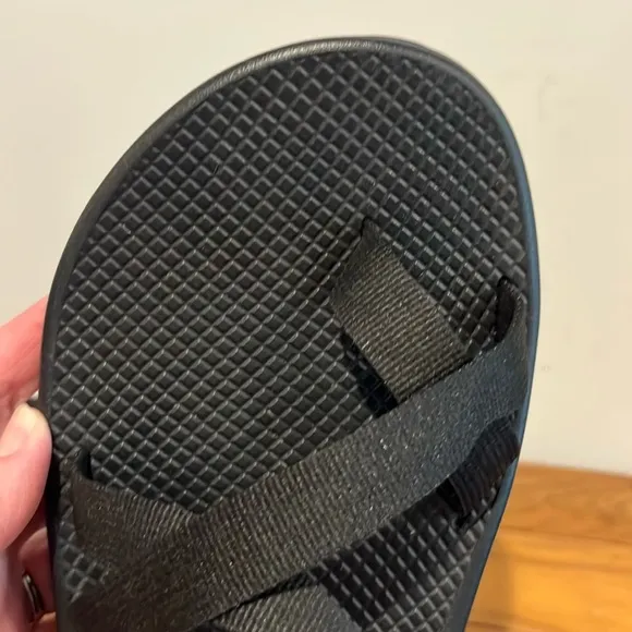 Chaco black sandals mens size 13.