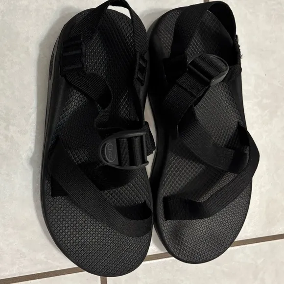Chaco Men's Black Cloud Z Classic Hiking Sport Sandals Size 9