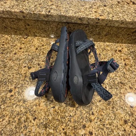 Chaco Mens Z2 Classic‎ Sandals, size 12 Blue Black Sport Hiking Travel