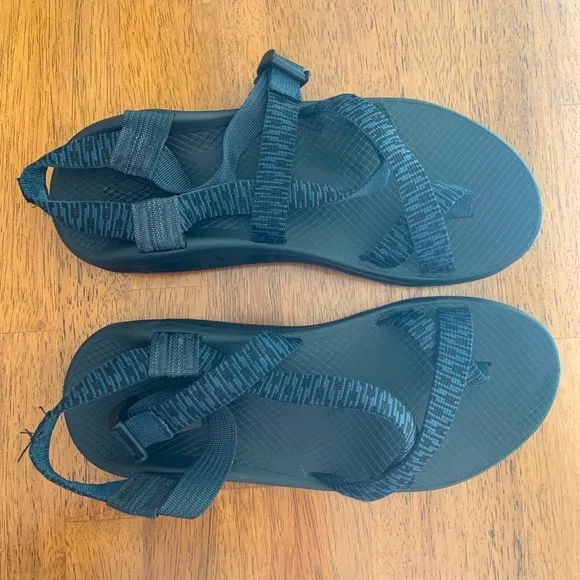 Chaco Men’s Z/Boulder 2 Multi Sports Sandals SZ 10 Steeple Navy
