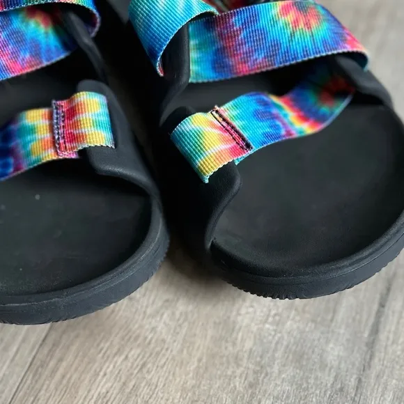 CHACO Rainbow Tie Dye Slide Sandals Size 11