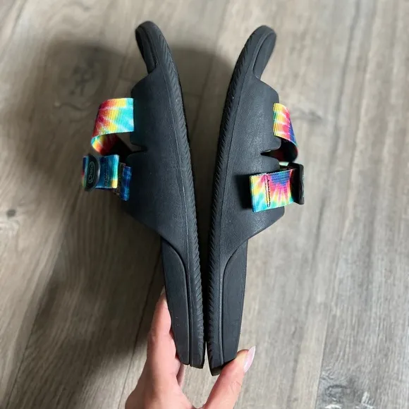 CHACO Rainbow Tie Dye Slide Sandals Size 11