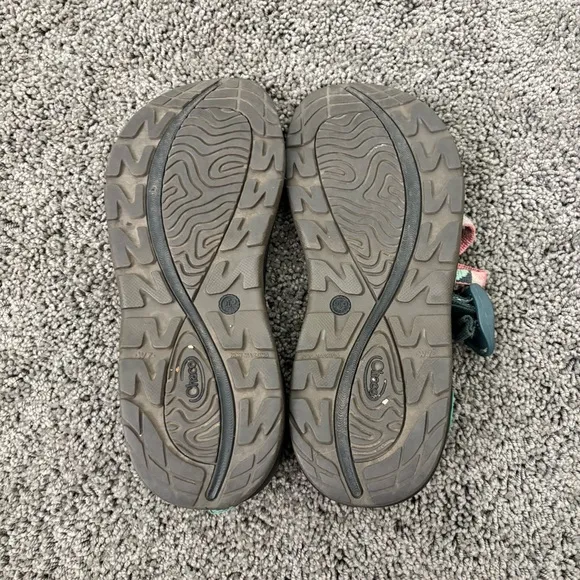 Chaco Strappy Hiking Outdoor Sandals W7