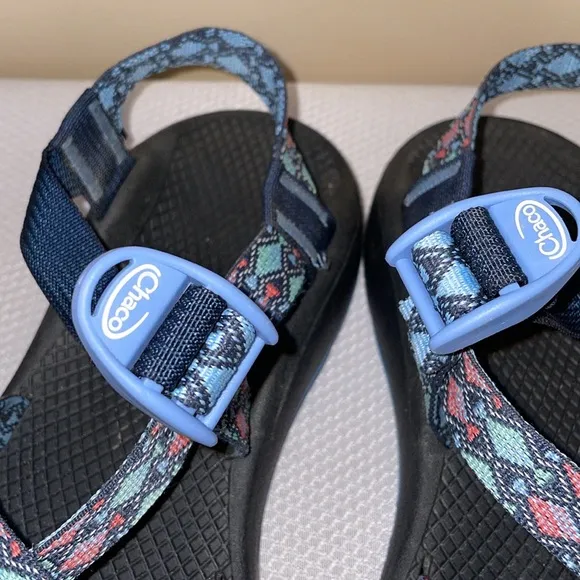 Chaco Women's 8 Multicolor Sandals zcloud 2 trace eclipse adjustable cushioned