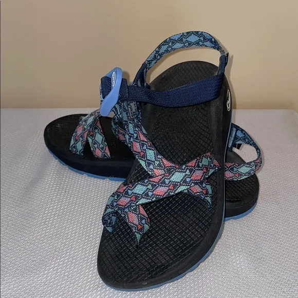 Chaco Women's 8 Multicolor Sandals zcloud 2 trace eclipse adjustable cushioned