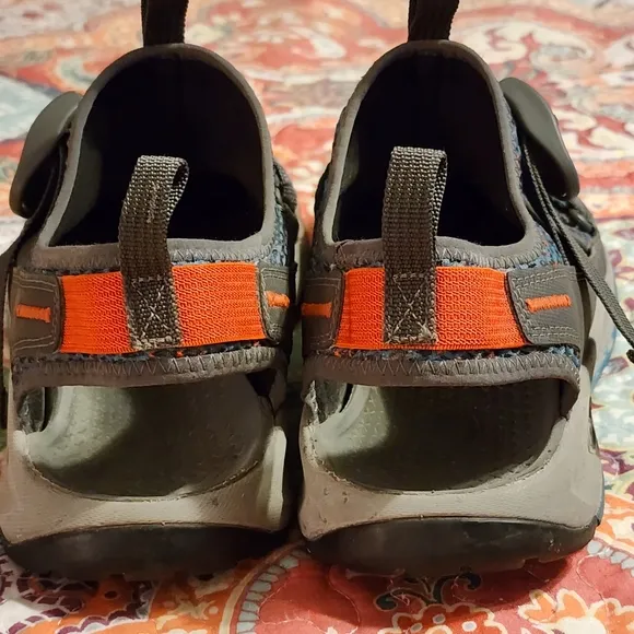 Chaco Womens Odyssey Hiking Sandal Shoes Close Toe Grey Teal Comfort