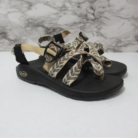 Chaco Women's Z/2 Classic Sandals Trine Black/White Size 6 Hiking Outdoors