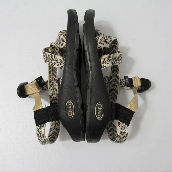 Chaco Women's Z/2 Classic Sandals Trine Black/White Size 6 Hiking Outdoors