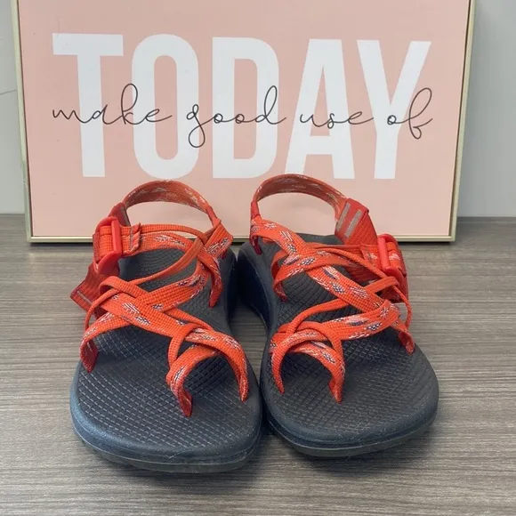 Chaco Womens ZCloud X2 Remix Sports Sandals Placas Grenadine Size 7