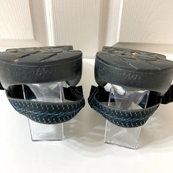 Chaco Z/1 Classic Rapid Pro Black Blue Vibram Sole Adjustable Strap Sandals 9