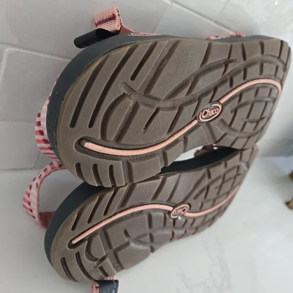 Chaco ZX/2 Classic Unaweep Double Toe Strap Athletic Hiking Sandals Peach Sz 11