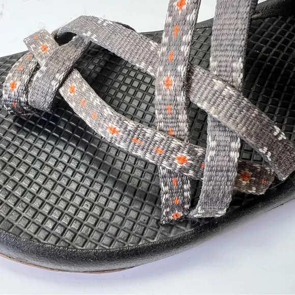 CHACO ZX/2 GRAY ORANGE TOE SPORTS SANDALS SIZE 9 EUC