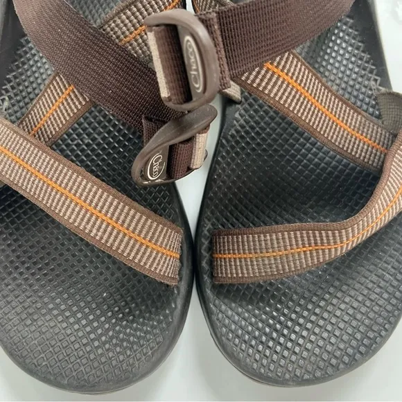 CHACOS Mens Size 9 Brown Orange Vibram Bottom Summer Hiking Water Sports Sandals