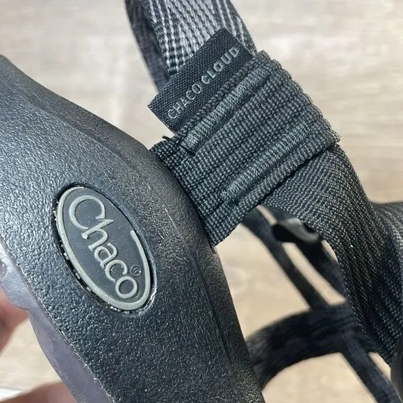 Chaco Z Cloud X2 Black Gray Women’s Sz 7 Slingback Strap Toe Loop Hiking Sandals