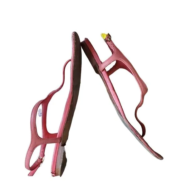 Chanel Pink Quilted Leather Thong Sandals (35)