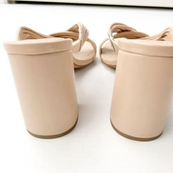 Charles David Sandals womens size 9 Razzle beige leather block heel