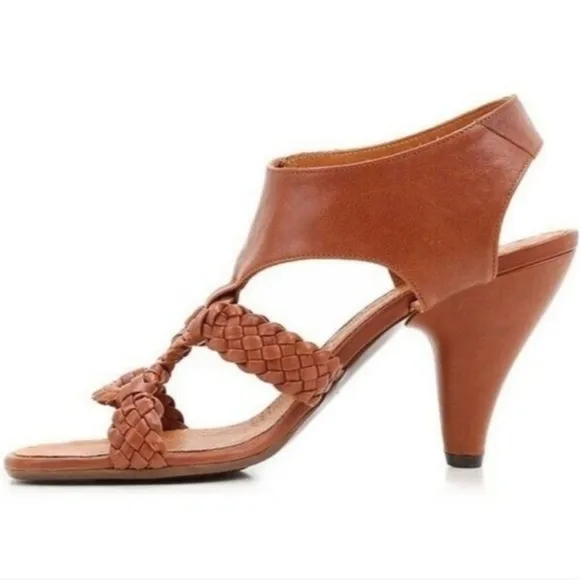 Chie Mihara leather heel sandals tan brown braided ankle t strap buckle 38.5 8.5