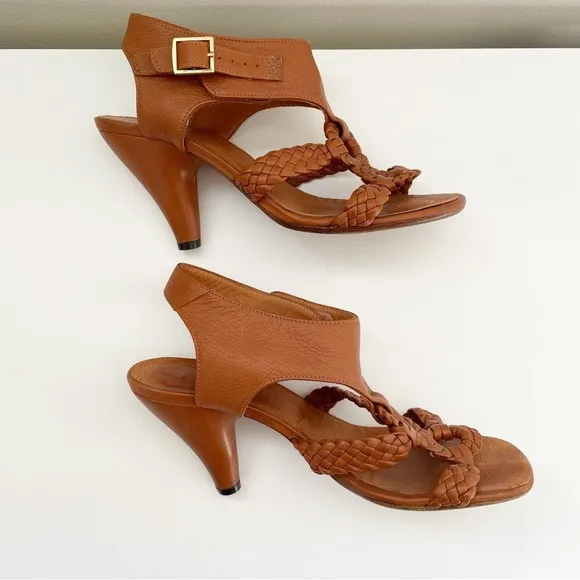 Chie Mihara leather heel sandals tan brown braided ankle t strap buckle 38.5 8.5