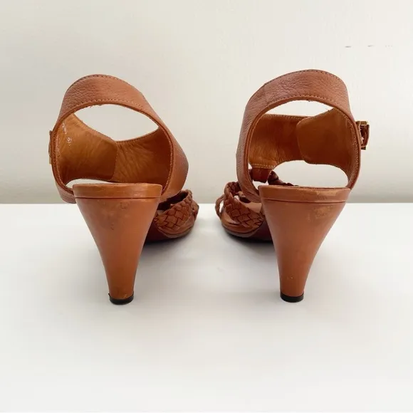 Chie Mihara leather heel sandals tan brown braided ankle t strap buckle 38.5 8.5