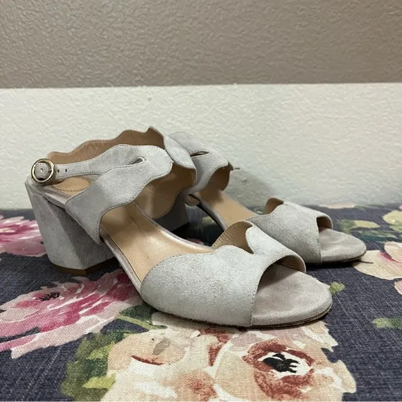 Chloe Suede open toe scalloped heeled ankle strap sandals size 38