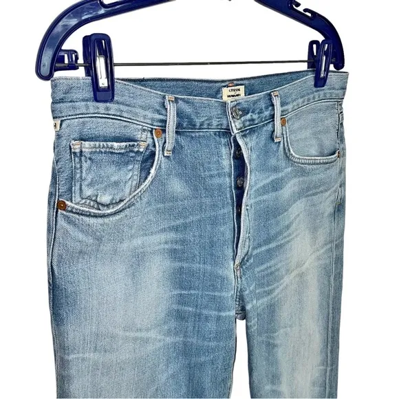 Citizens of Humanity Cora Crop Jeans Size 29 Relaxed Fit Frayed Hem Button Fly